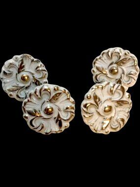 Vintage 1960-White/ Brass 1.5" Floral Amerock Drawer Knobs-Set Of 4